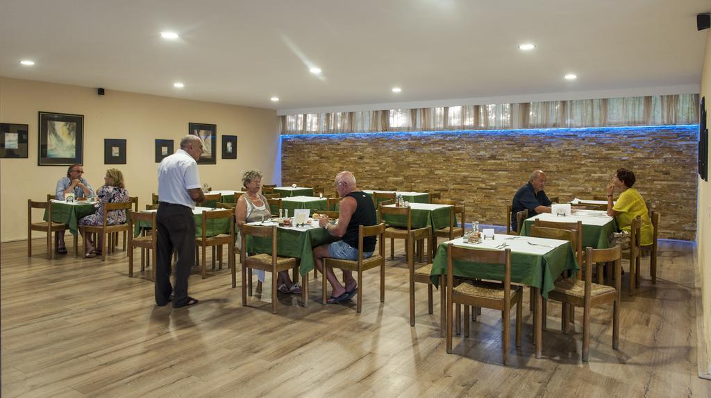 Htp Velika Plaza Ulcinj Hotel Kamer foto